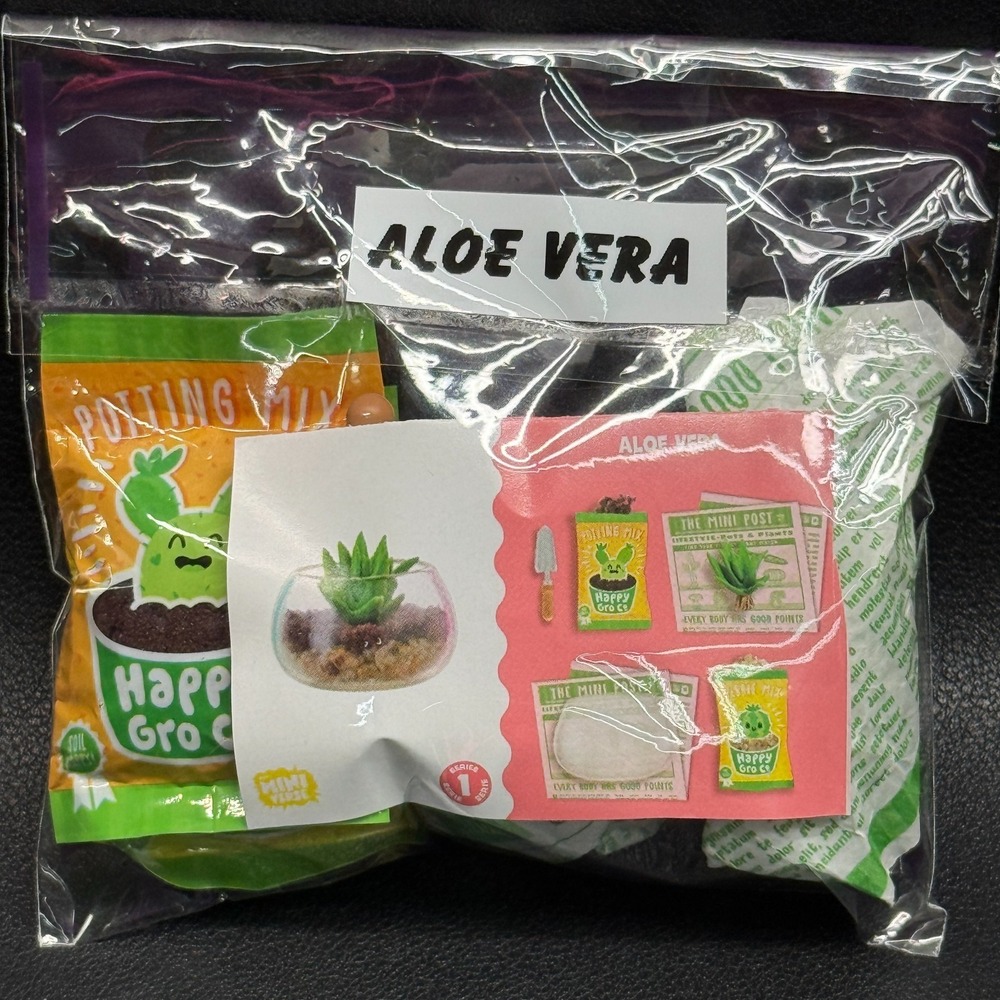 MGA Miniverse *Make it Mini Lifestyle Series 1* Aloe Vera Succulent - Picture 5 of 6